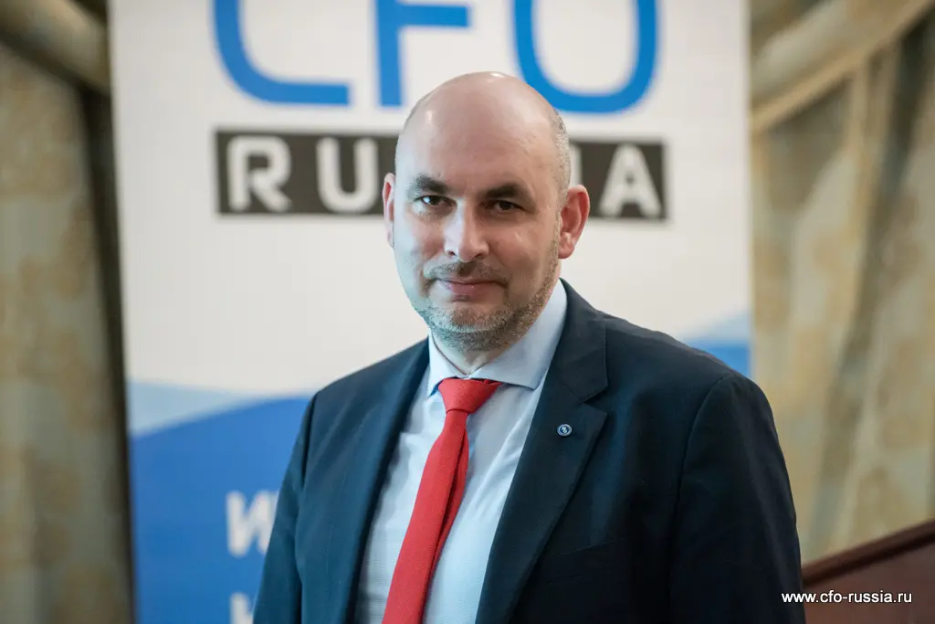 Глеб Похитонов<br />
Руководитель отдела цифрового маркетинга<br />
Гедеон Рихтер Фарма ART_7070 Pohitonov.jpg